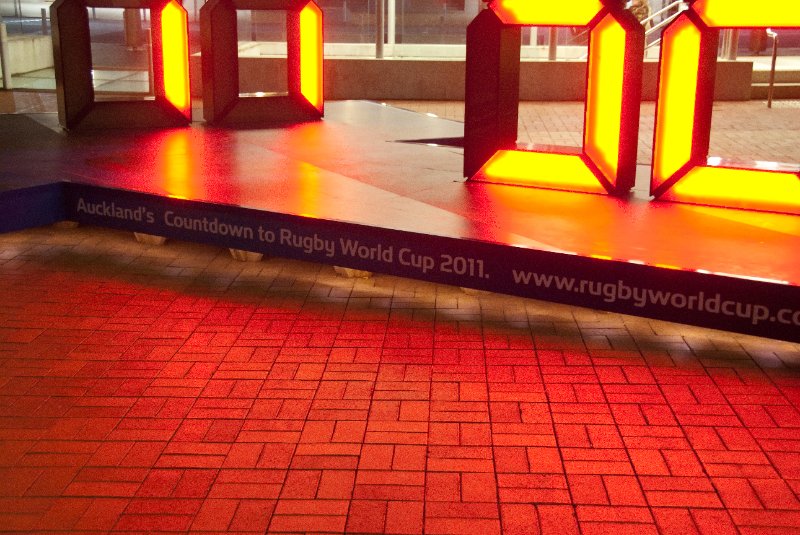 DSC_6216nn.jpg - Countdown clock to 2011 Rugby World Cup