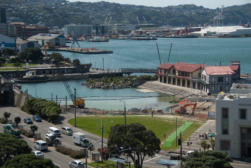 DSC_5907.jpg - Frank Kitts Park Lagoon and Lambton Harbour, View from Duxton Hotel room 817