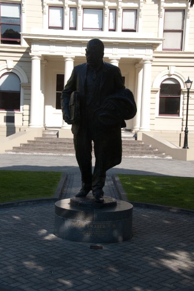 DSC_6042.jpg - The Right Honourable Peter Fraser