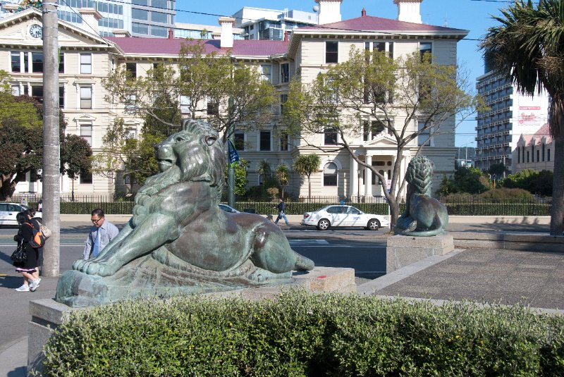 DSC_6048.jpg - Lions at the base of the Great War Memorial Cenotaph