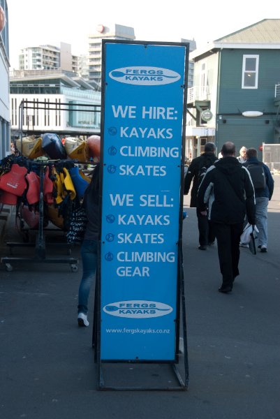 DSC_6102.jpg - Fergs Kayak Rental on Queens Wharf