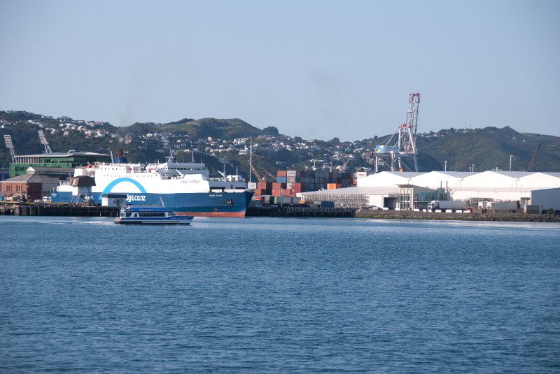 DSC_6113.jpg - Lambton Harbour Blue Bridge ferry terminal