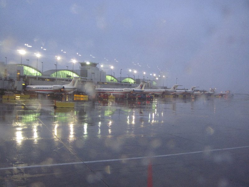 Syracuse012610-0048.jpg - On the OHare runway