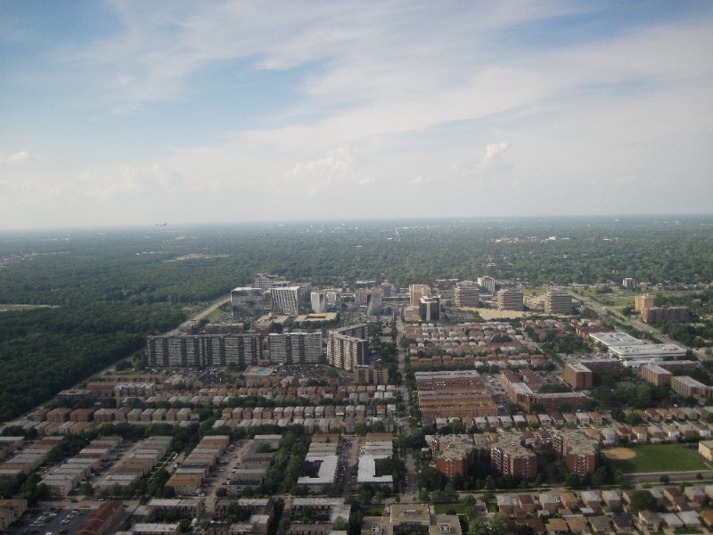 Taiwan060210-1070.jpg - Looking North on Cumberland Ave. Flying from Seattle to Chicago; approaching OHare.
