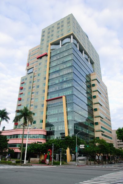 Taiwan060210-3170.jpg - National Taiwan University Children's Hospital