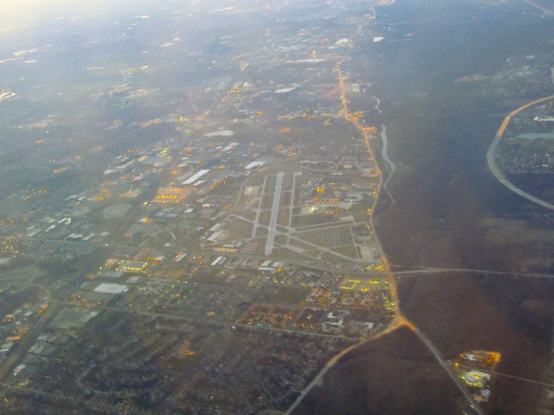 Toronto032810-8.jpg - Lookng North at Palwaukee Muncipal Airport and Wheeling, IL