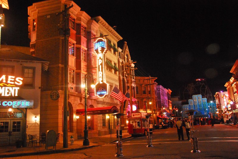 Orlando020110-0684nn.jpg - New York area of Universal Studios