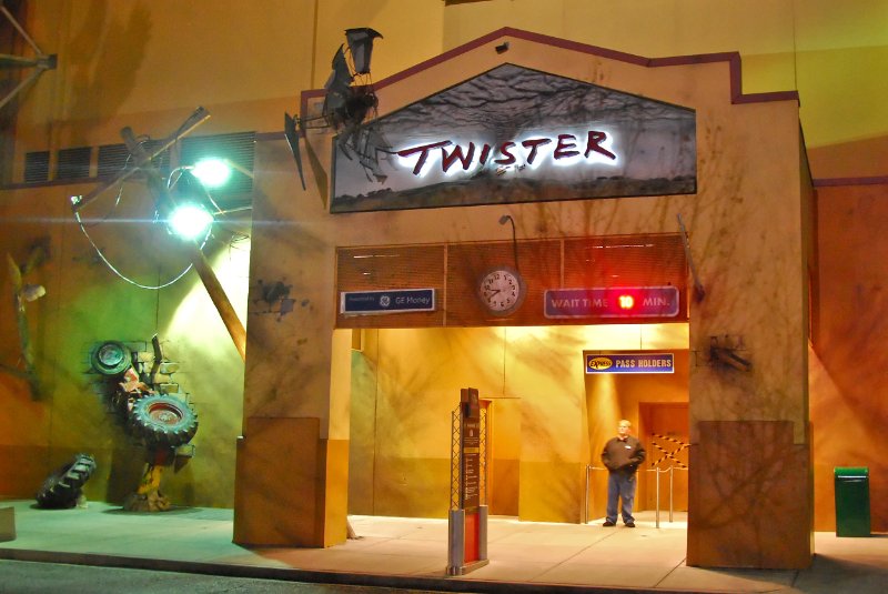 Orlando020110-0693nn.jpg - Twister