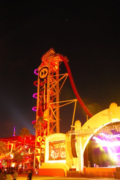 Orlando020110-0696nn.jpg - Hollywood Rip Ride RockIT