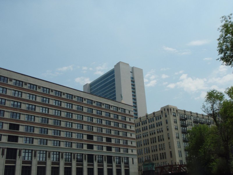 ChicagoRiverKayak071711-7170003.jpg - Montgomery Ward Catalog House (left), The Montgomery (Ward's former HQ building), Wards Admin building (now One River Place)