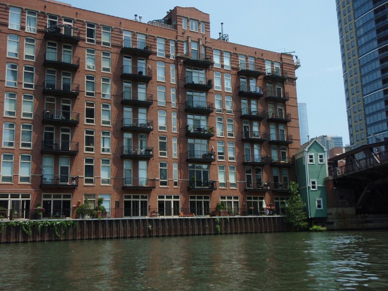 ChicagoRiverKayak071711-7170008.jpg - Grand Street bridge, Kingbury condos