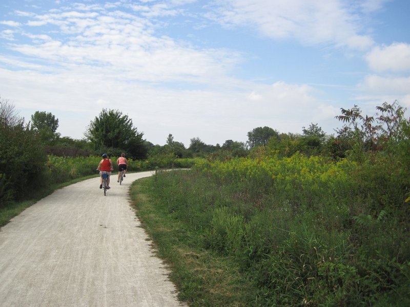 DanadaBike090911-3356.jpg - Danada Forest Preserve Bike Trail