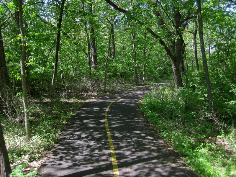 FoxRiverBike052211-2541.jpg - Fox River Bike Trail, headed Souh toward North Aurora