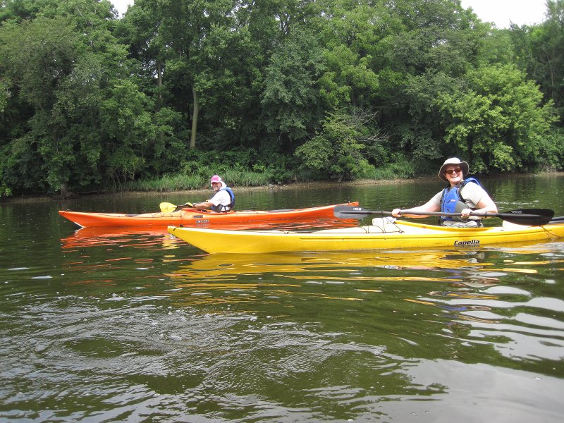 FoxRiverMillingtonKayak080611-2953.jpg - Leslie & Ian, Fox River near Yorkville