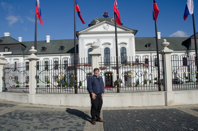 Bratislava101411-6489.jpg - Grasalkovičov Palác / Grassalkovich Palace. Residence of the president of Slovakia
