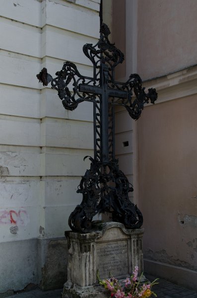 Bratislava101411-6585.jpg - Iron Cross in Front of Františkánsky kostol / Franciscan Church and Monastery