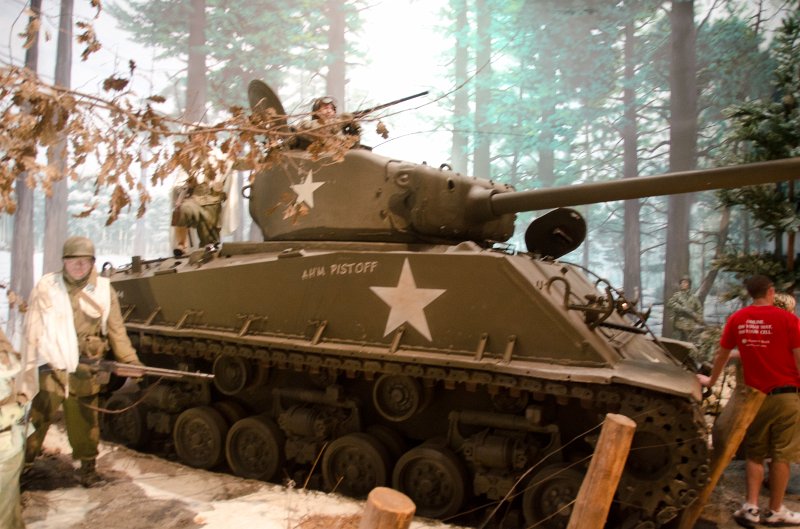 Cantigny100811-6201.jpg - Sherman Tank at the Battle of the Bulge