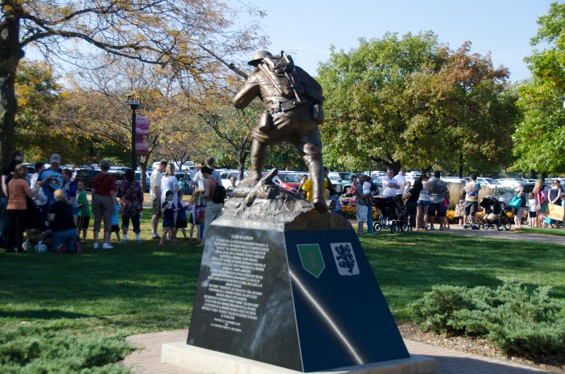 Cantigny100811-6249.jpg - "The Lion of Cantigny" Statue, dedicated 11/11/2008