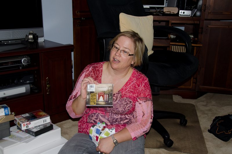 CathieBday070111-4970.jpg - Plain White Ts CD from Liz, Opening Presents at Grandma's