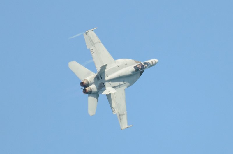ChicagoAirShow082011-5411.jpg - FA-18
