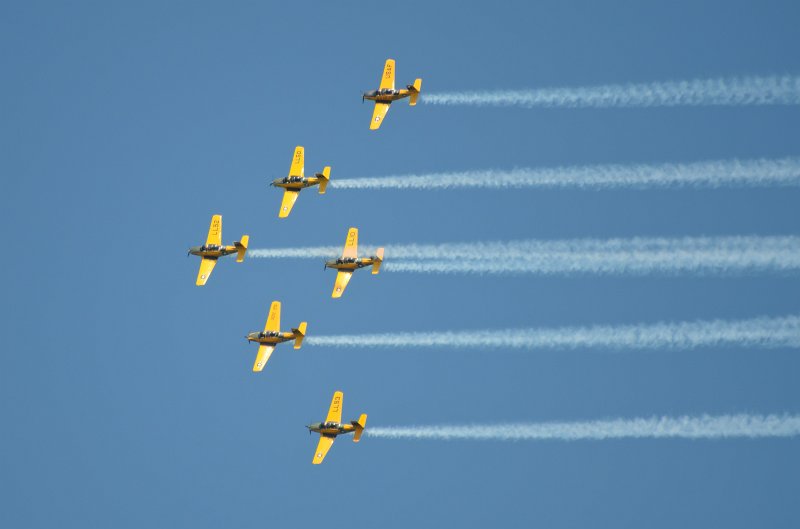 ChicagoAirShow082011-5316.jpg - Lima Lima Flight Team