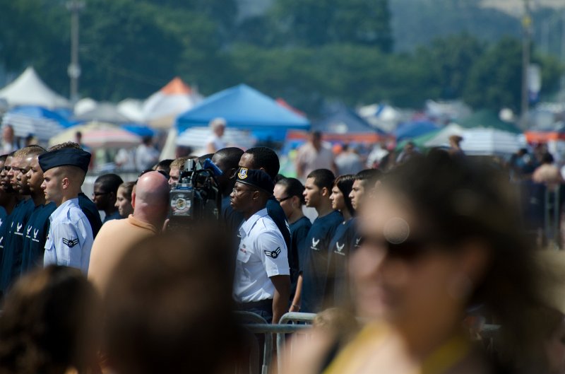 ChicagoAirShow082011-5303.jpg - swearing new Airforce Airmen