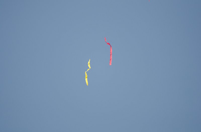 ChicagoAirShow082011-5350.jpg - Wind direction streamers, dropped from C-130