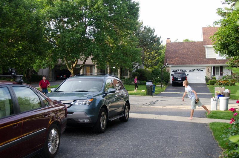 DSC_3848.jpg - Playing Catch