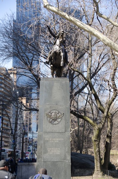 Manhattan032611-1778-2.jpg - José de San Martín