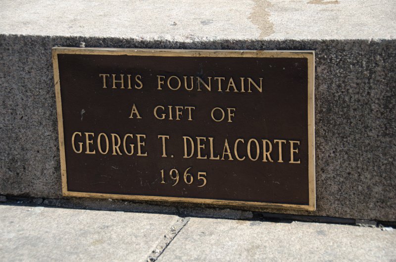 Manhattan032611-1949.jpg - Columbus Monument: The Fountain a gift of George T. Delacorte, 1965