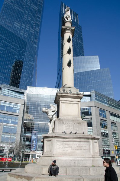 Manhattan032611-1953.jpg - Columbus Monument, Time Warner Center, background