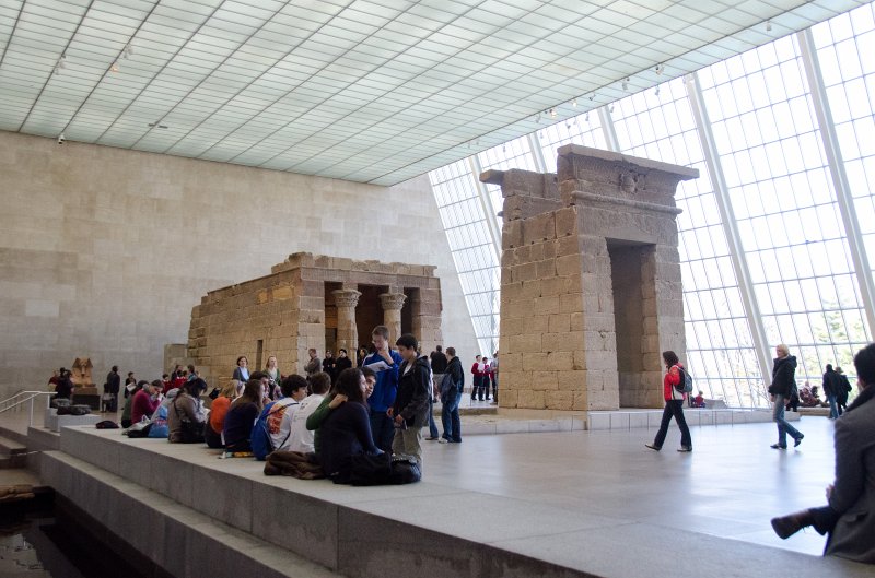 Manhattan032611-1839-2.jpg - The Temple of Dendur