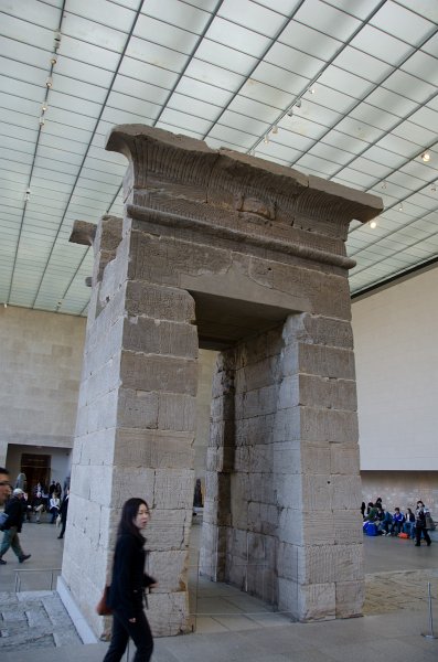 Manhattan032611-1845-2.jpg - The Temple of Dendur