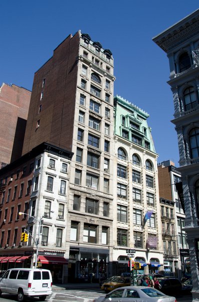 Manhattan032611-1974.jpg - SoHo: New Era Building, 495 Broadway, Copper Roof