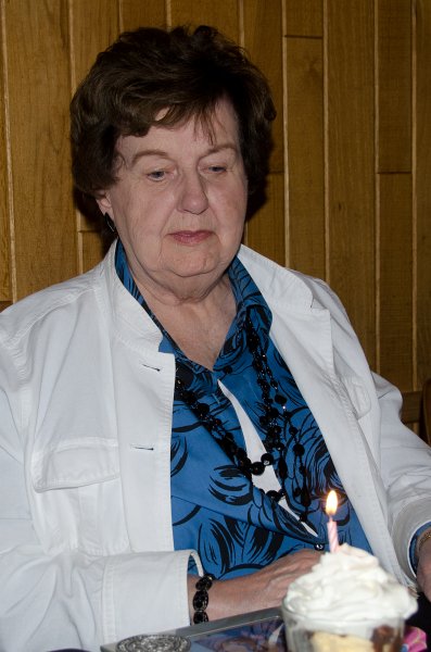 Mom80thBirthday092911-6136.jpg - Mom's 80th Birthday Dinner at salernos