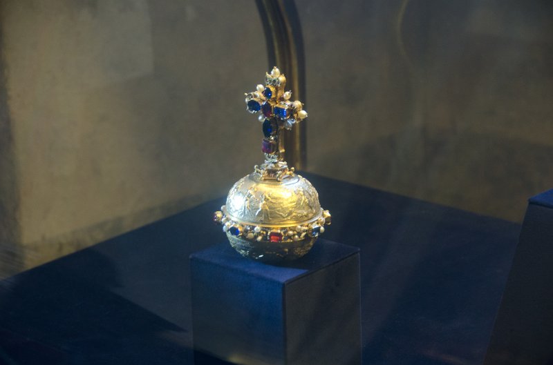 Prague101511-6975.jpg - Bohemian crown jewels, Starý královský palác / Old Royal Palace