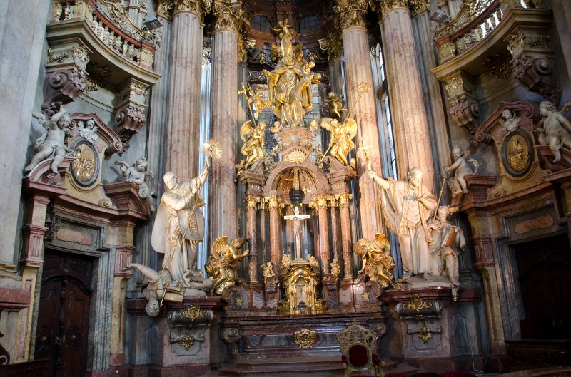 Prague101511-7092.jpg - Kostel svatého Mikuláše / St Nicholas Church