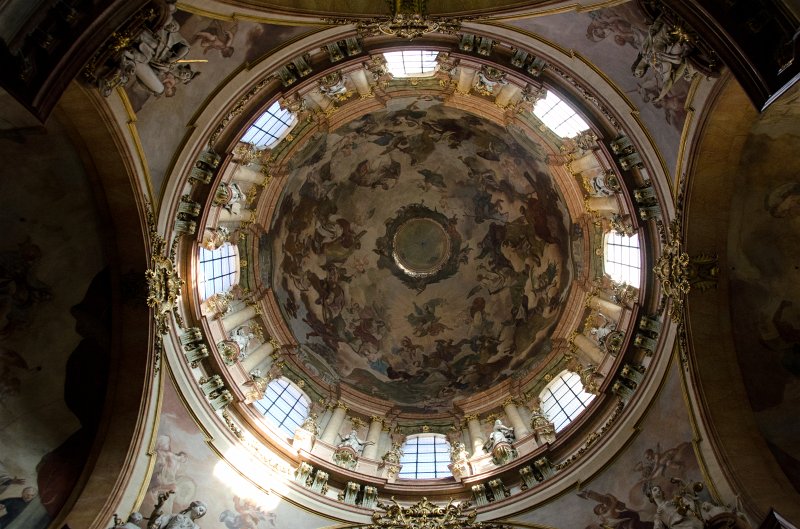 Prague101511-7096.jpg - Kostel svatého Mikuláše / St Nicholas Church