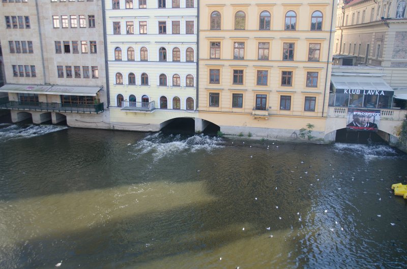 Prague101511-7134.jpg - Vltava river view from Karlův most / Charles Bridge