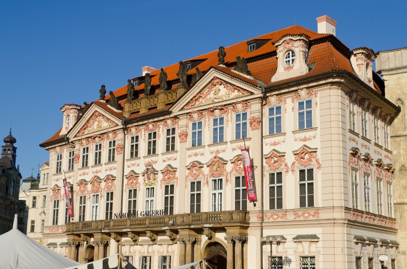 Prague101511-6801.jpg - Palác Kinských / Kinský Palace. Old Town Square /  Staroměstské náměstí.