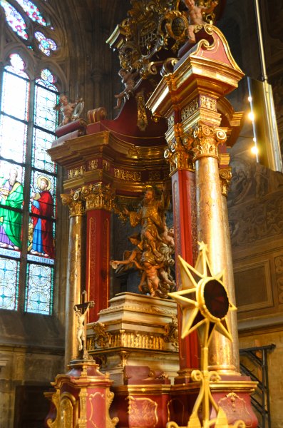 Prague101511-6902.jpg - Katedrála sv. Víta / St. Vitus Cathedral, Prague Castle, Pražský hrad