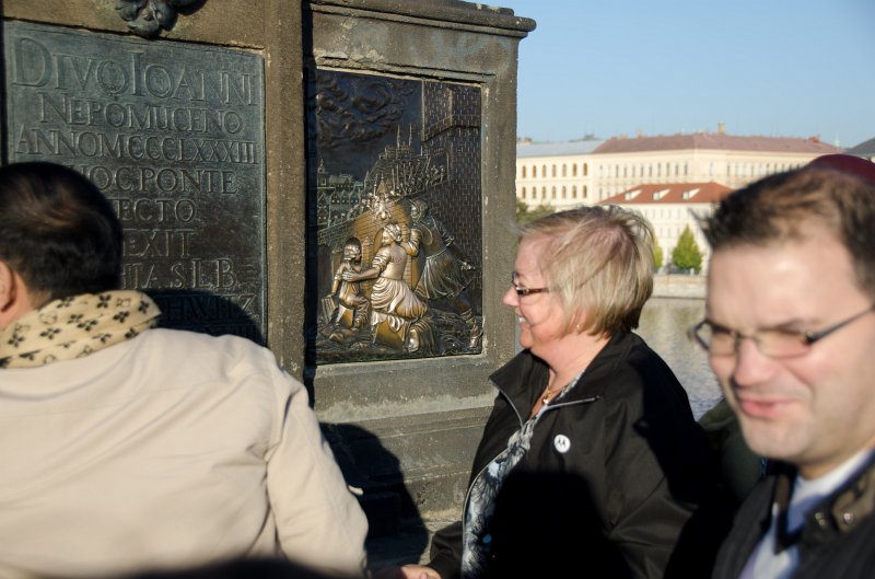 Prague101511-7124.jpg - St. John Nepomuk, Karlův most / Charles Bridge