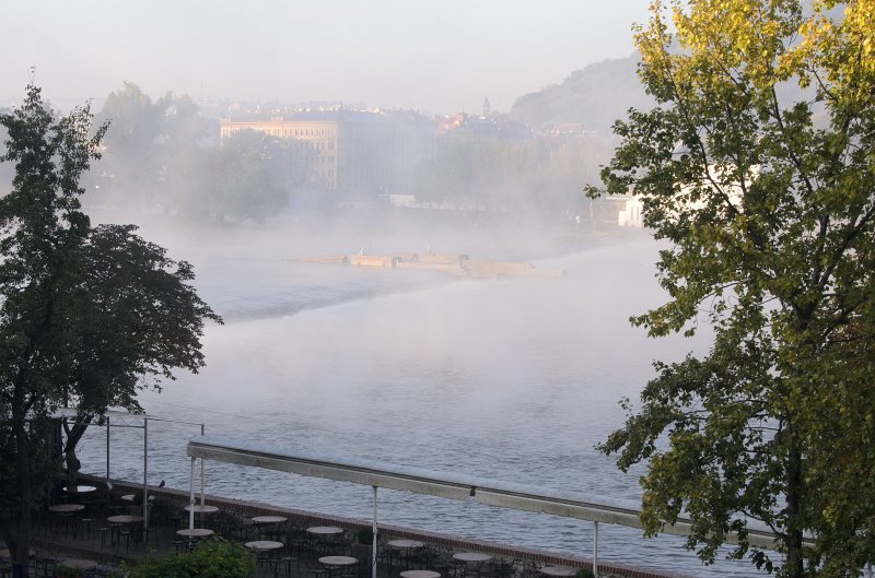 Prague101511-7193.jpg - Morning mist on Vltava river viewed from Karlův most / Charles Bridge