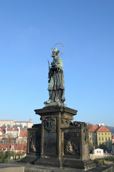 Prague101511-7202.jpg - St. John of Nepomuk, 1683. Karlův most / Charles Bridge
