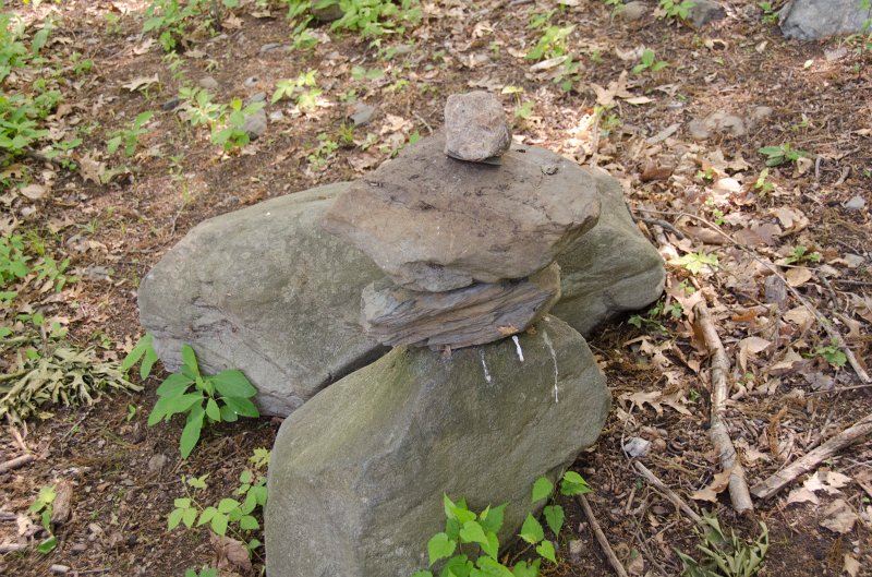 Providence060211-3735.jpg - Swan Point Cemetery