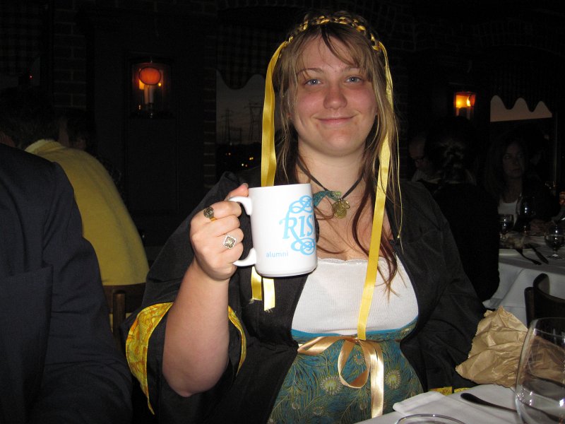 Providence060211-2596.jpg - Liz gets a RISD Alumni coffee cup at Dinner at Al Forno's after Graduation
