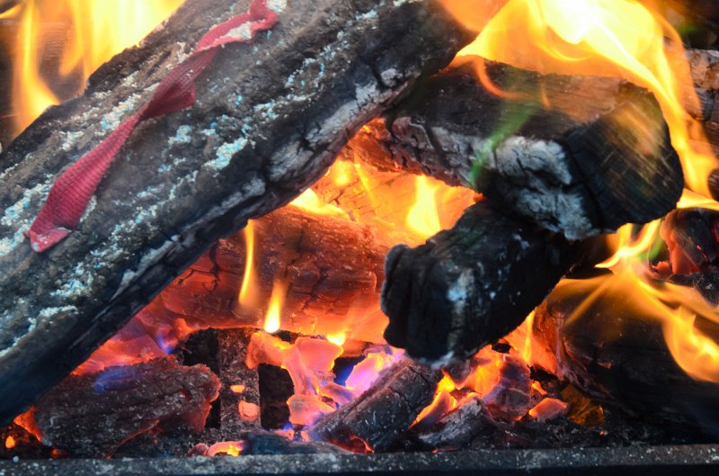 ThanksgivingNov2011-7357.jpg - Patio Fireplace