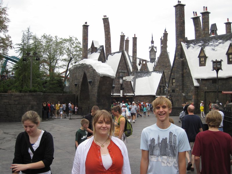 UniversalStudio030511-2337.jpg - Liz and Mike in front of Hogsmeade, Harry Potter World