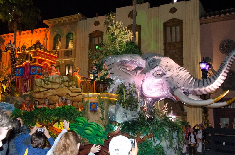 UniversalStudio030511-1680.jpg - Mardi Gras night at Universal Studios
