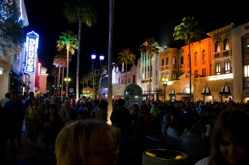 UniversalStudio030511-1717.jpg - Mardi Gras night at Universal Studios